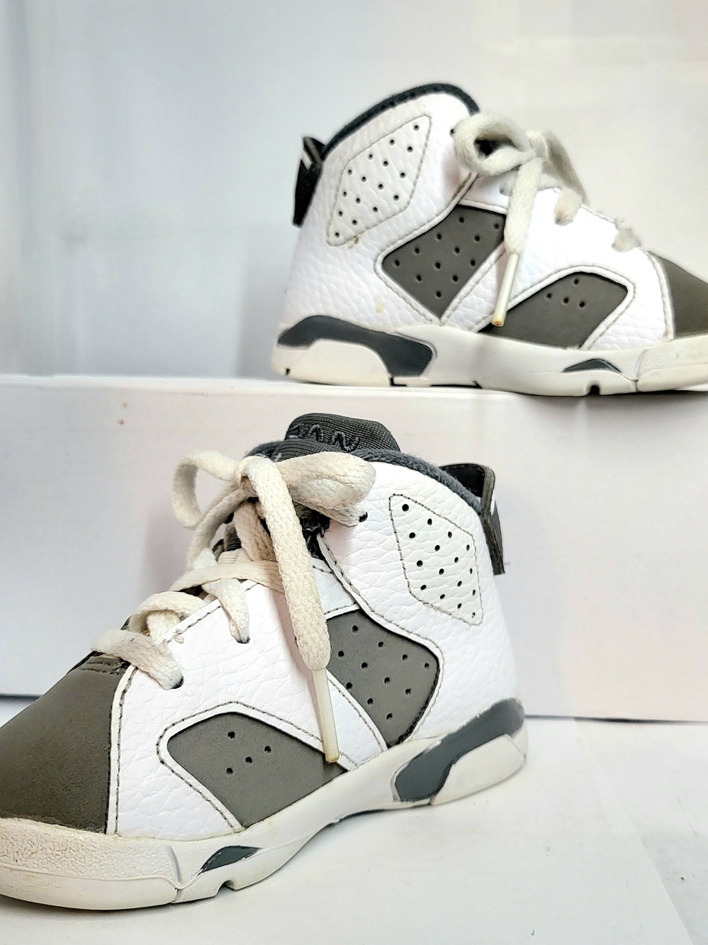 Nike Air Jordan 6 Retro Cool Grey White Gray Toddler Sneakers - Size 5C
